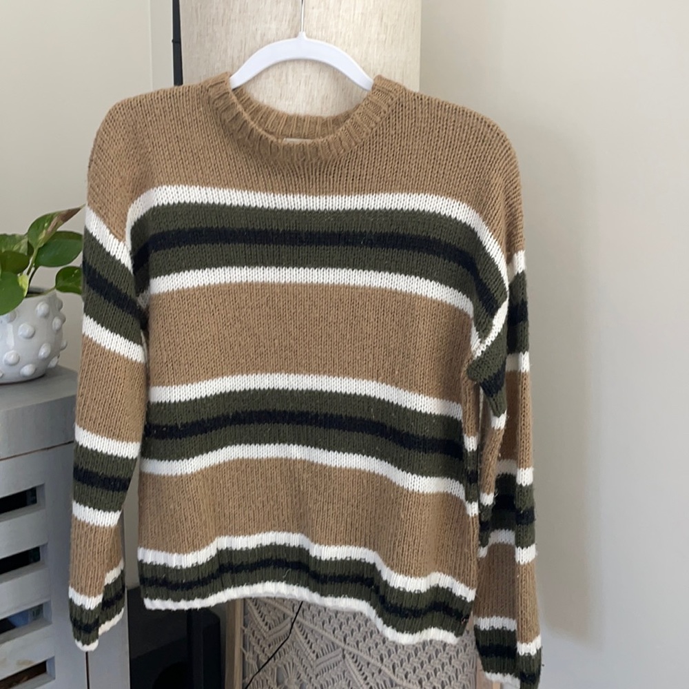 Urban Outfitters, stripped sweater